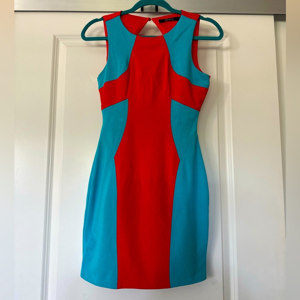 Ark & Co. Colorblock dress 👗 low cut back